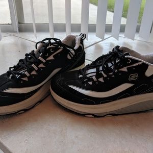 Shape Ups Sketchers Black Sz 11 Good Condition